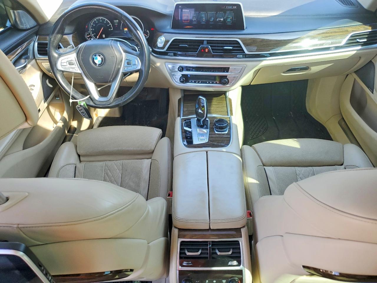 2016 BMW 7 series