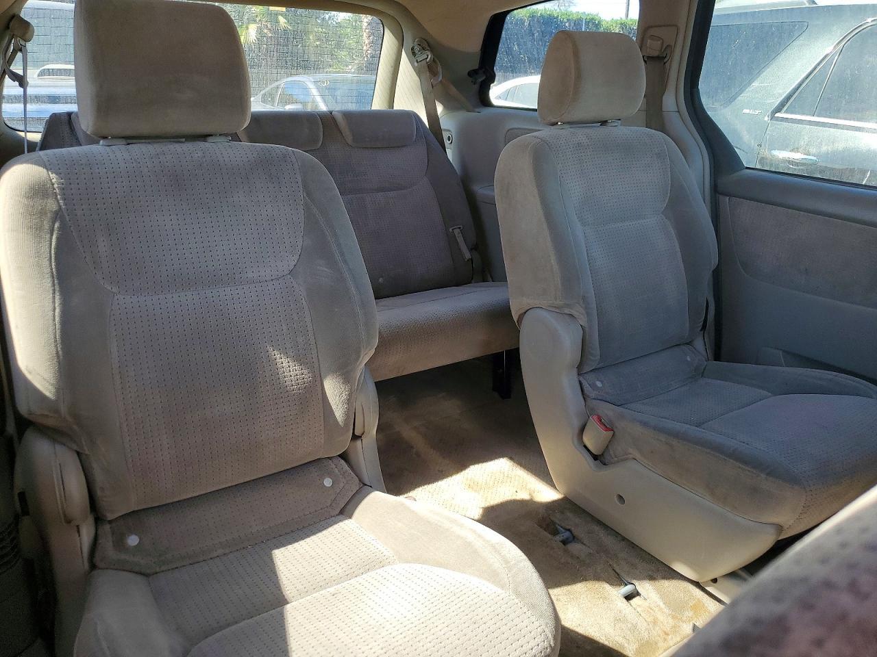 2008 TOYOTA SIENNA