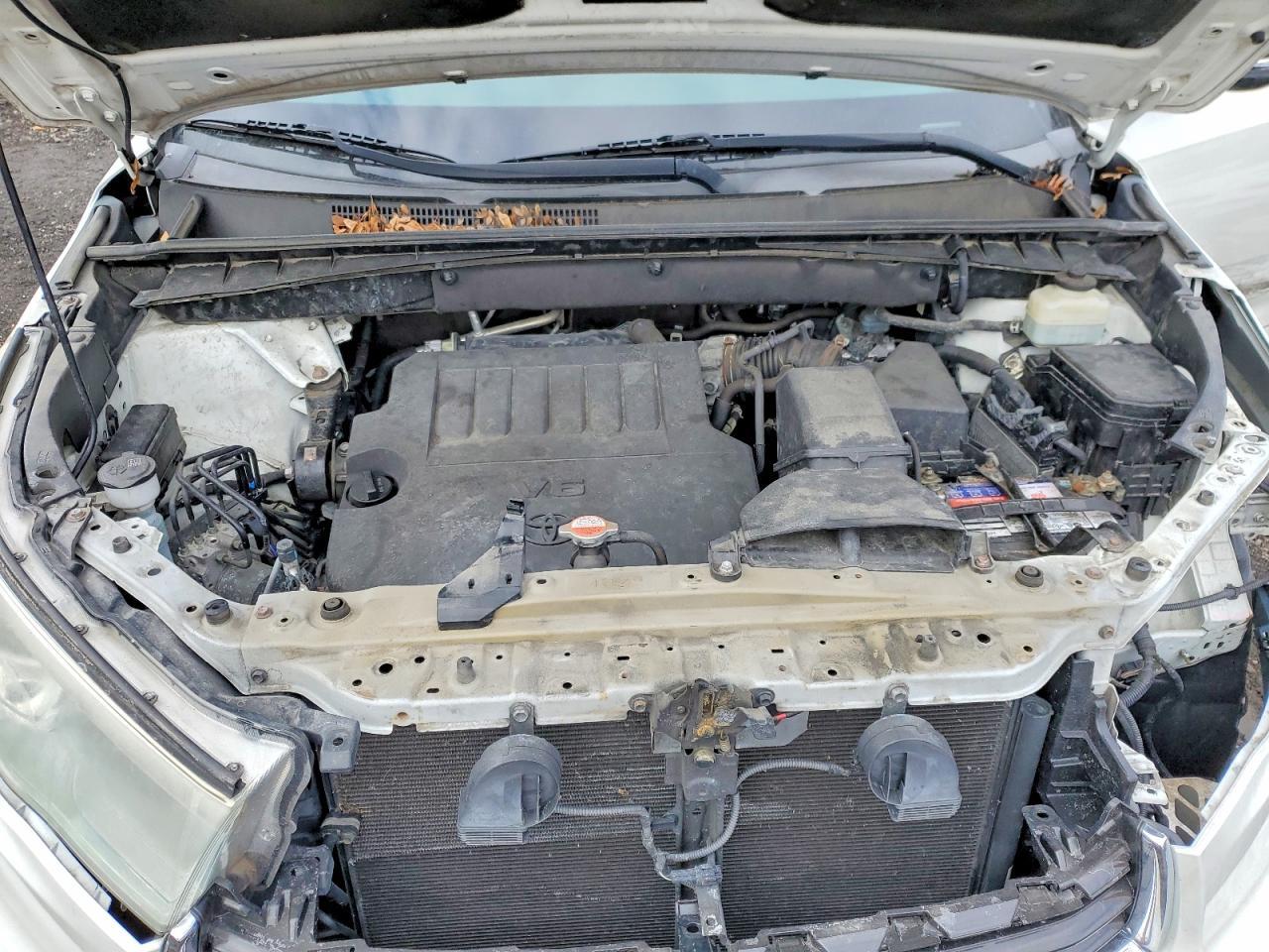 2015 TOYOTA HIGHLANDER