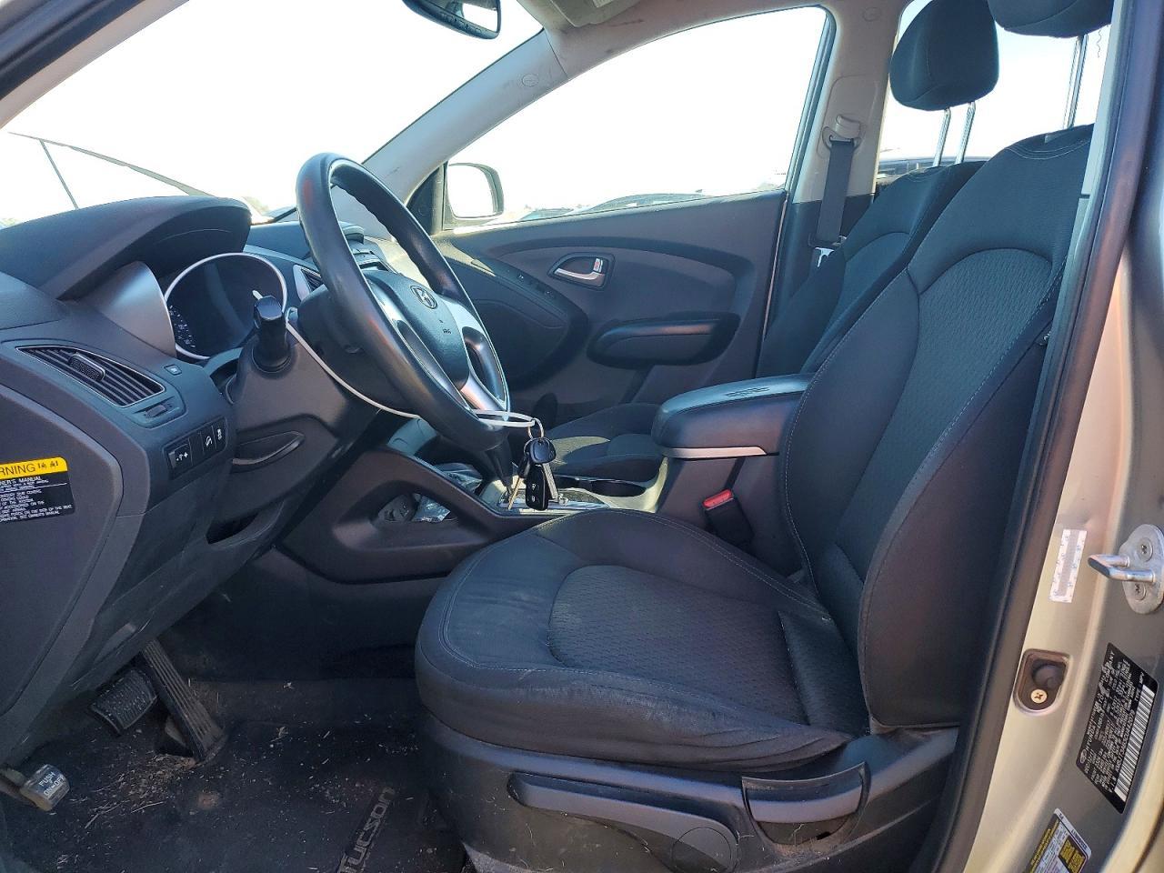 2012 HYUNDAI TUCSON