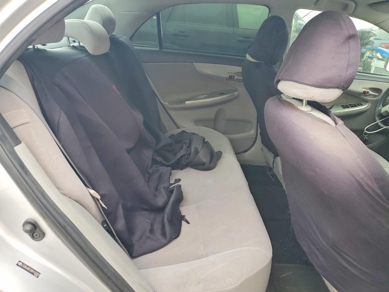 2011 TOYOTA COROLLA