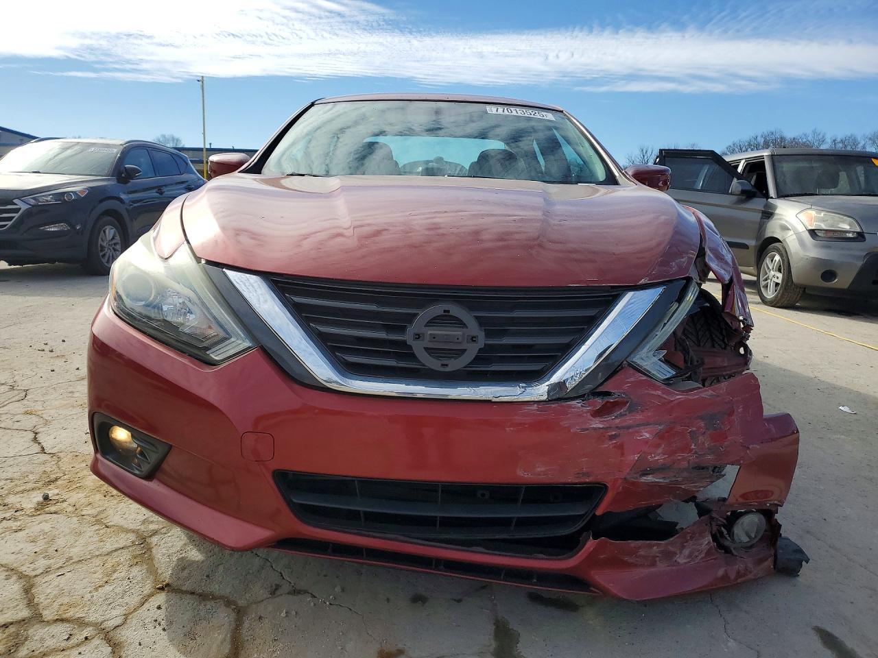 2016 NISSAN ALTIMA
