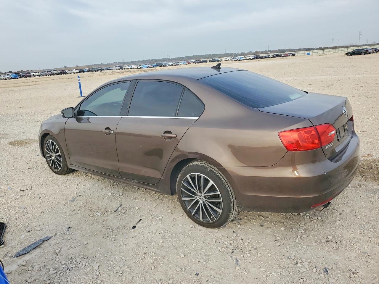 2011 VOLKSWAGEN JETTA