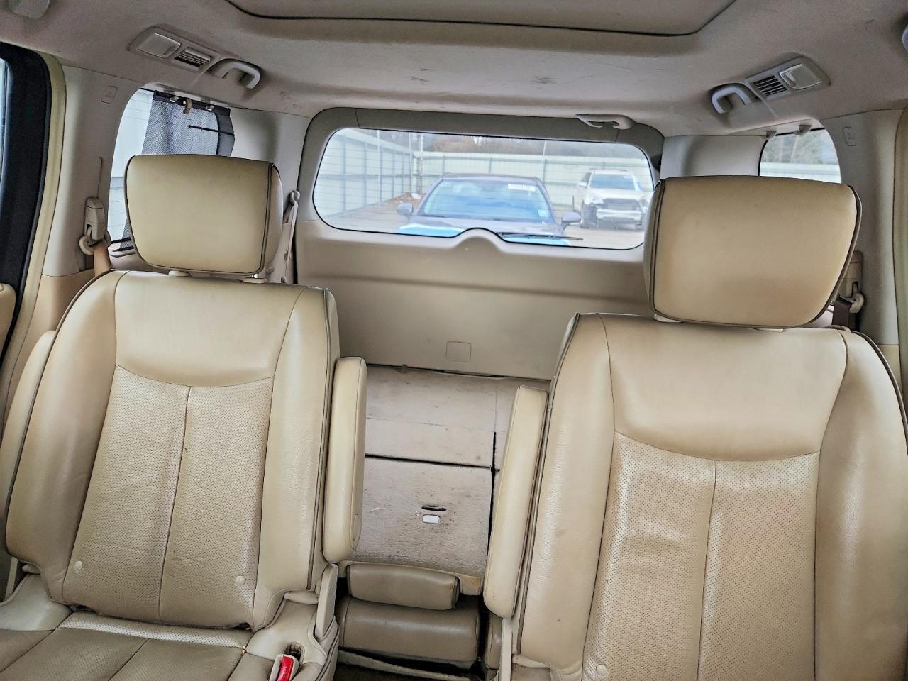 2012 NISSAN Quest