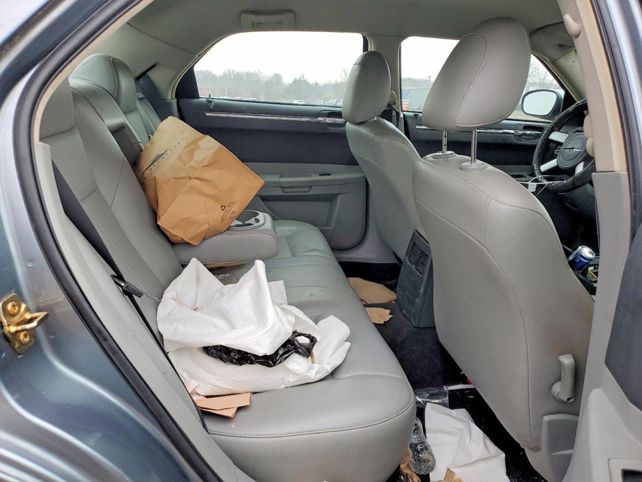 2006 CHRYSLER 300