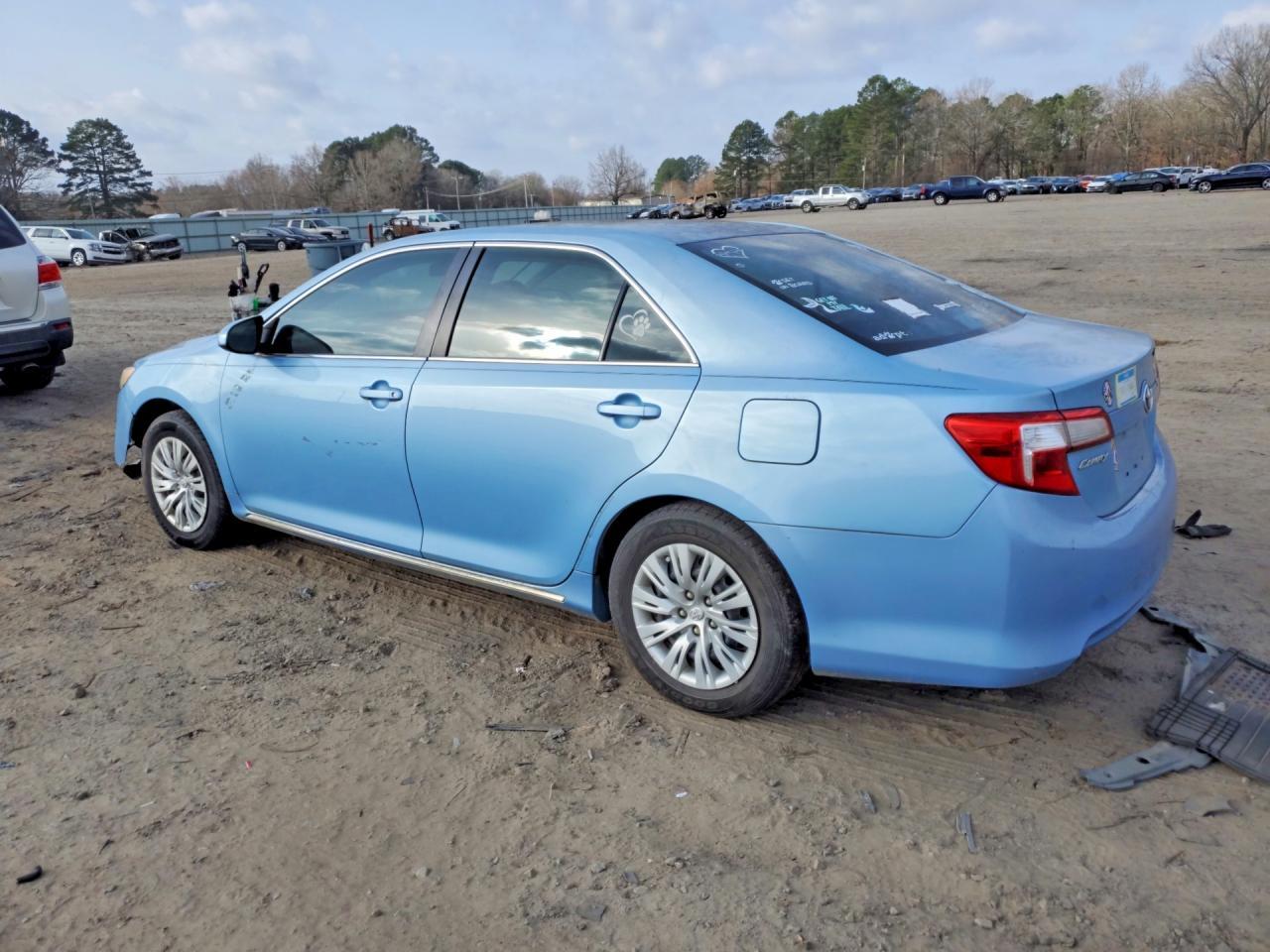 2012 TOYOTA CAMRY
