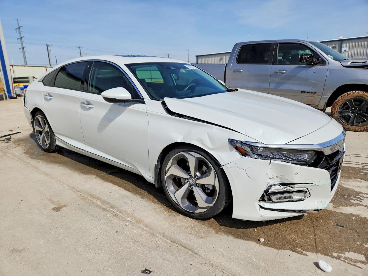 2018 HONDA ACCORD