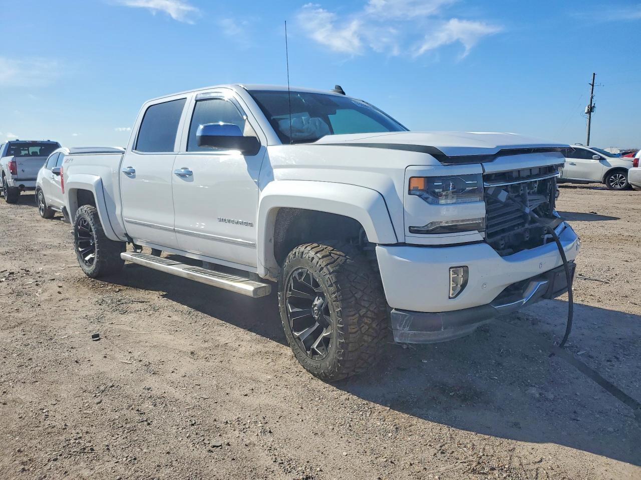 2017 CHEVROLET Silverado