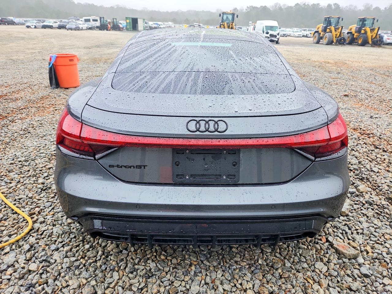 2024 AUDI e-tron GT