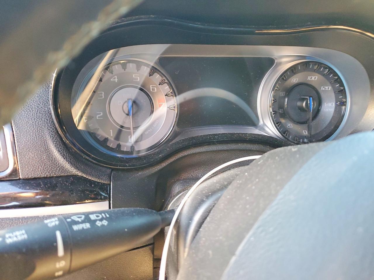 2019 CHRYSLER 300