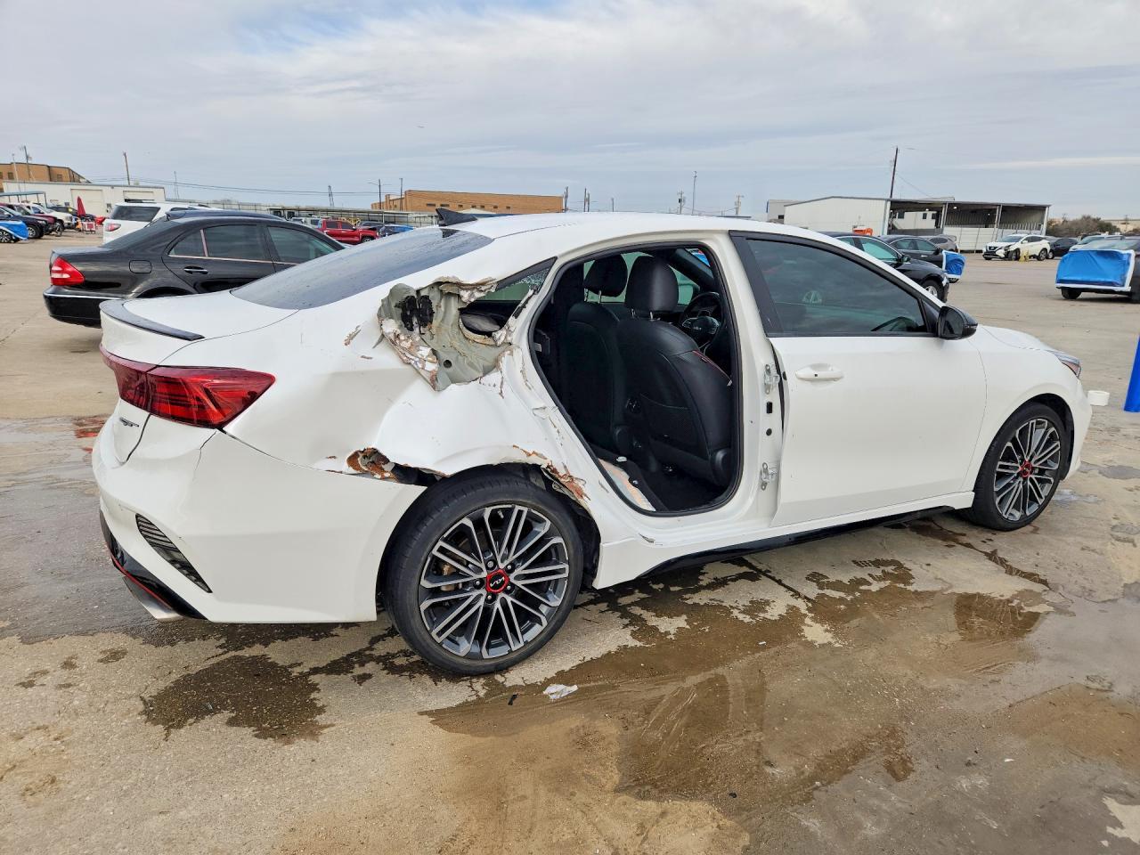 2024 KIA FORTE