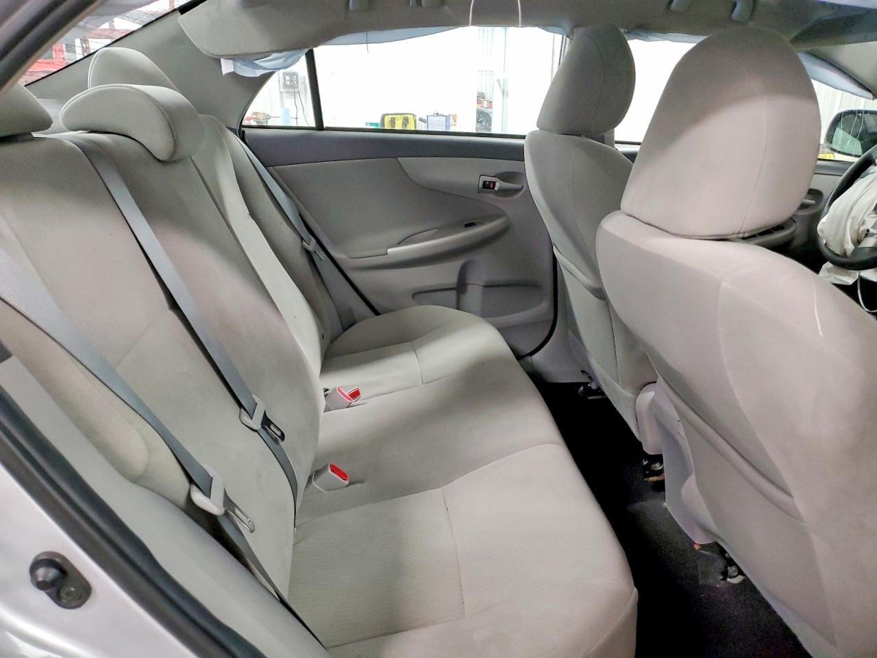 2010 TOYOTA COROLLA