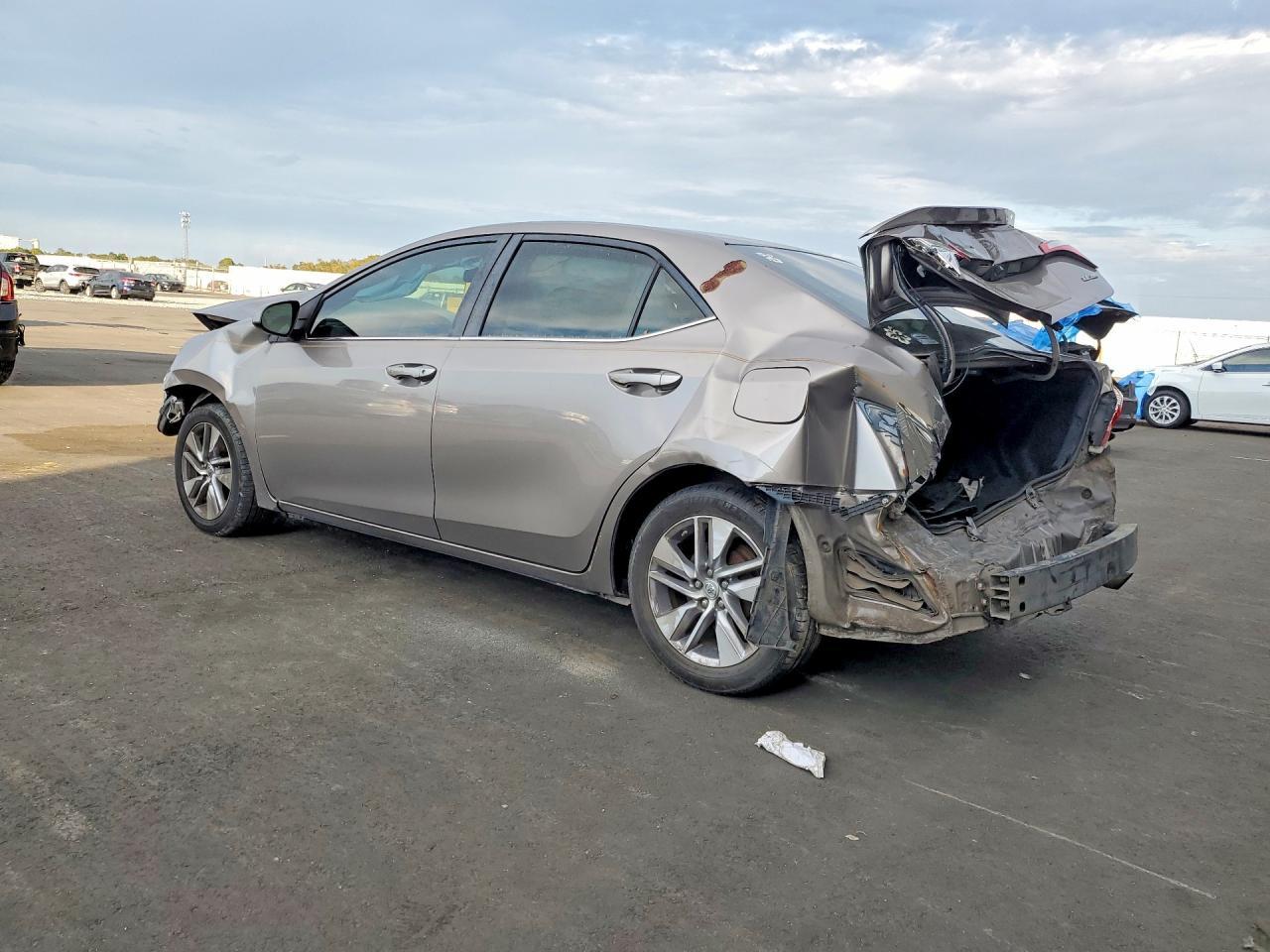 2014 TOYOTA COROLLA