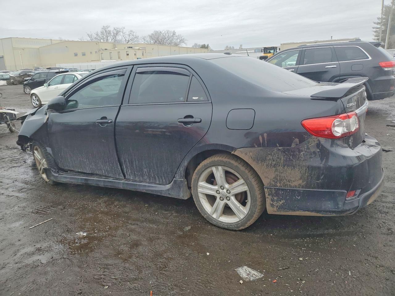 2013 TOYOTA COROLLA