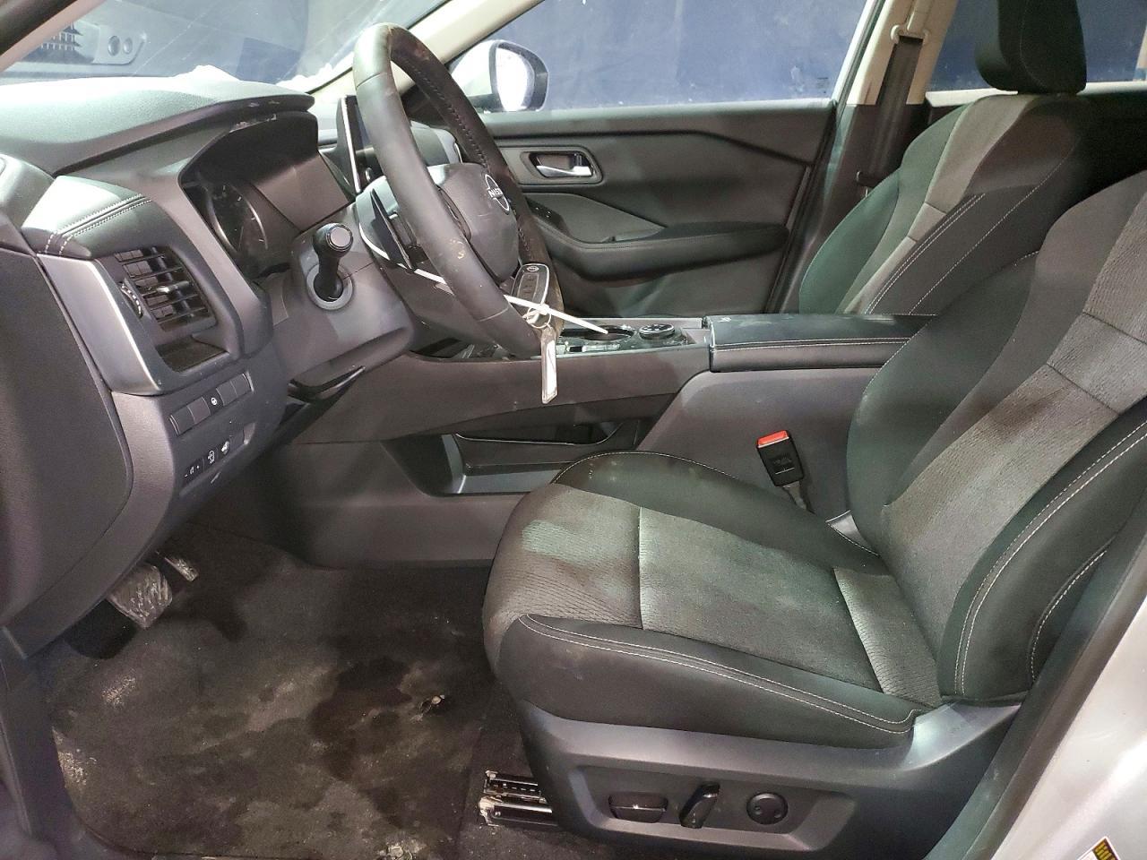 2025 NISSAN ROGUE