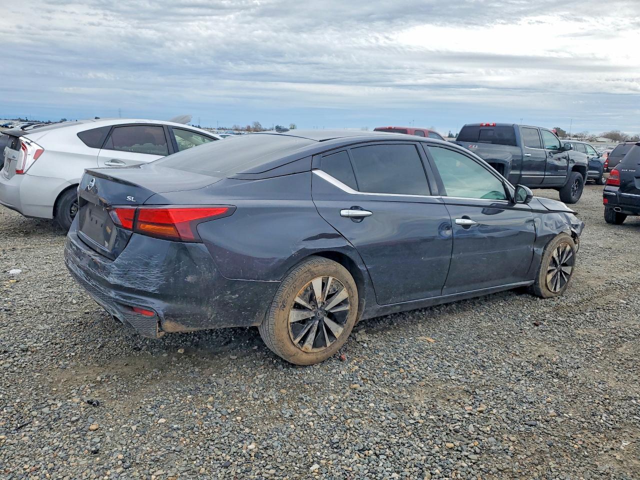 2020 NISSAN ALTIMA