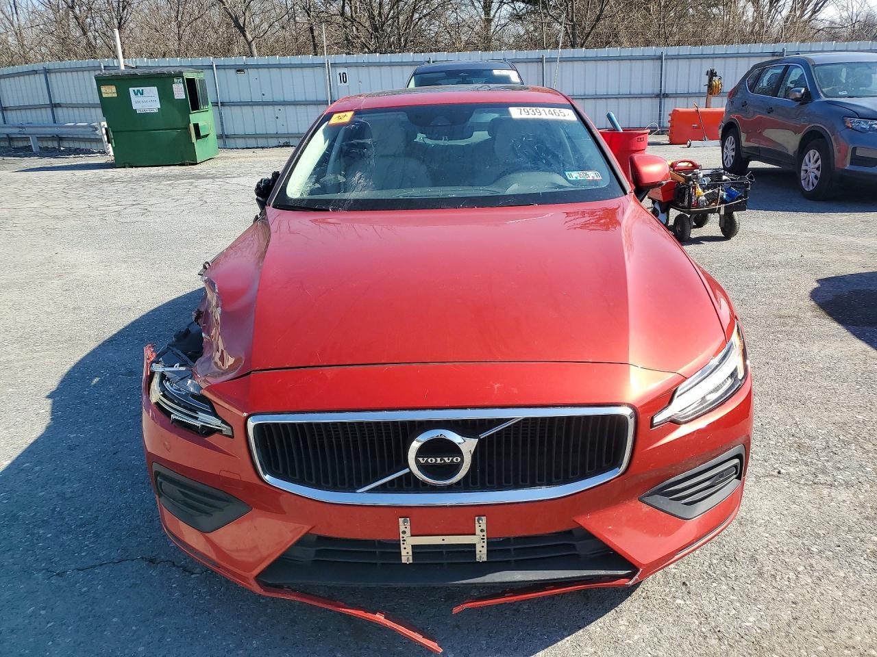 2019 VOLVO S60