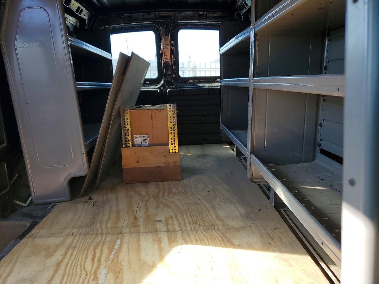 2012 CHEVROLET EXPRESS 2500