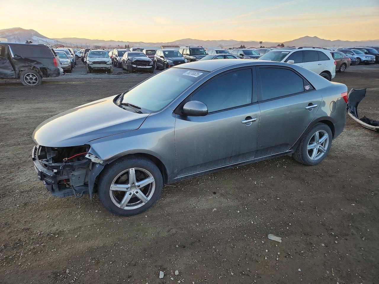 2011 KIA FORTE