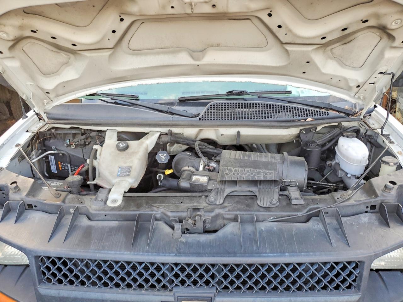 2012 CHEVROLET Express 3500