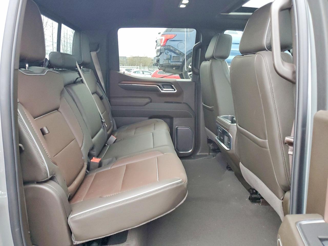 2025 GMC Sierra