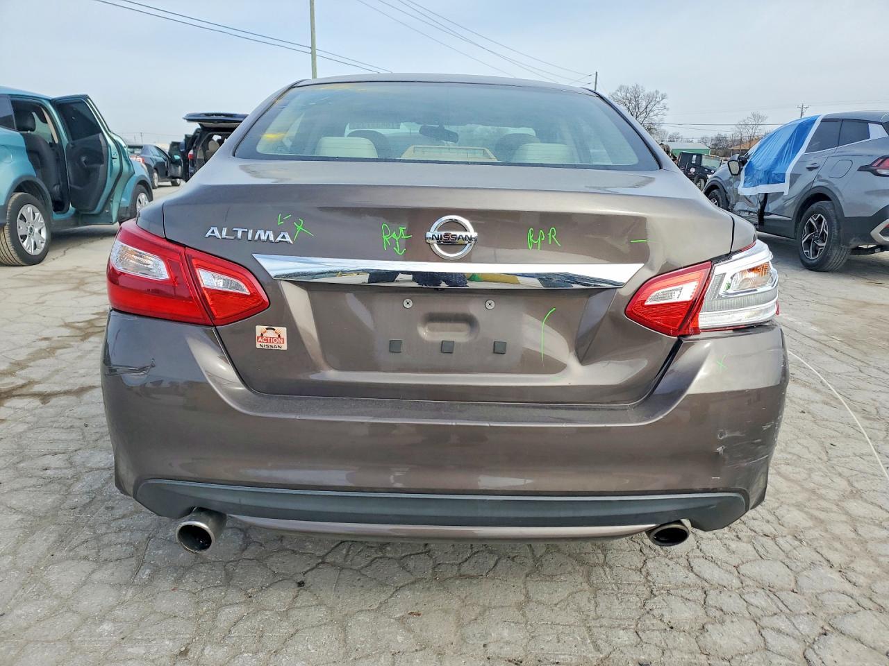 2016 NISSAN ALTIMA