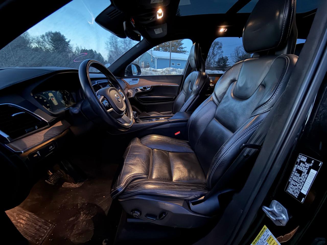 2018 VOLVO XC90