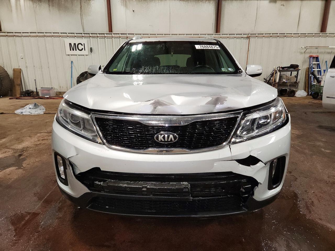 2014 KIA SORENTO