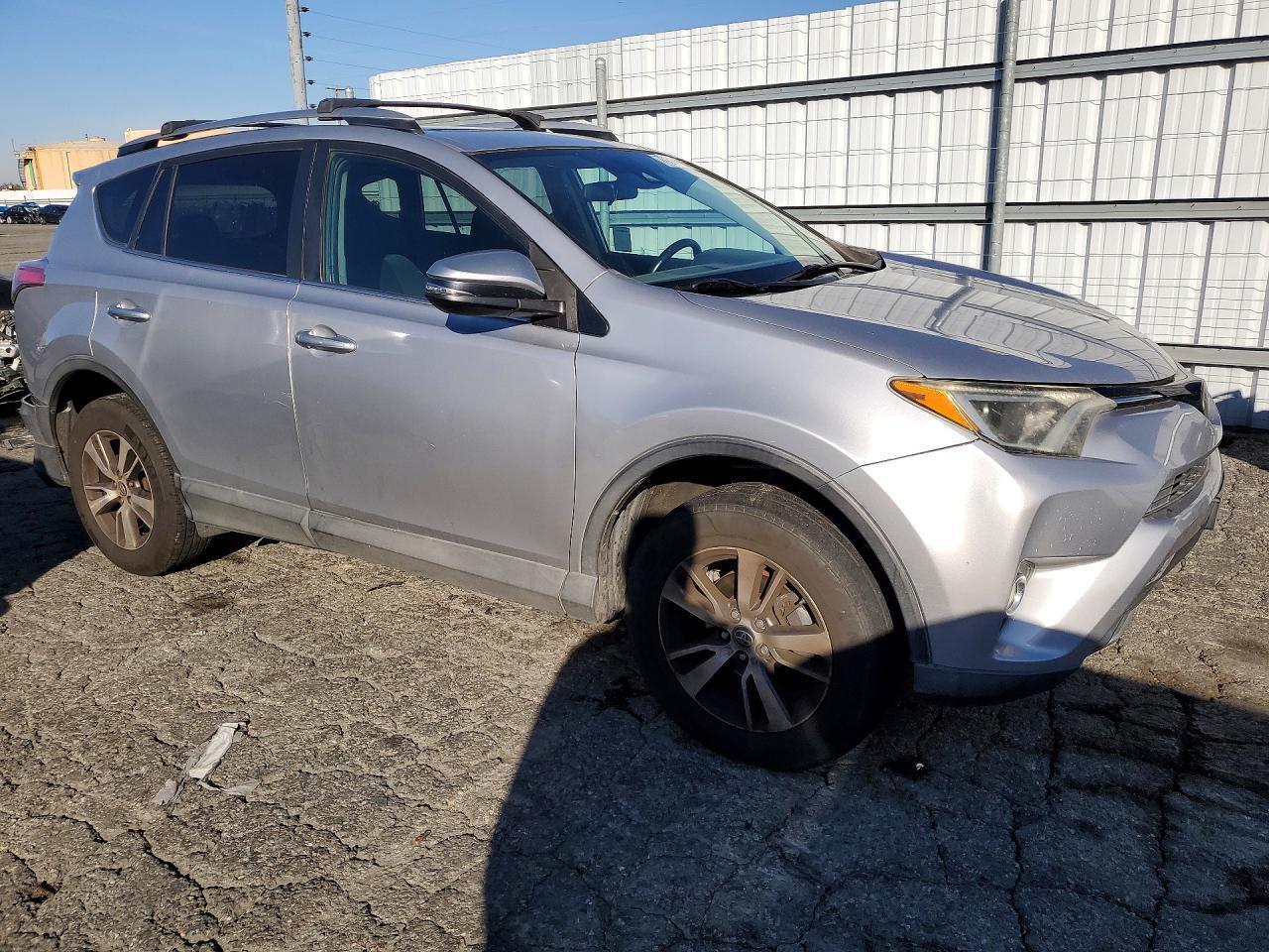 2017 TOYOTA RAV4
