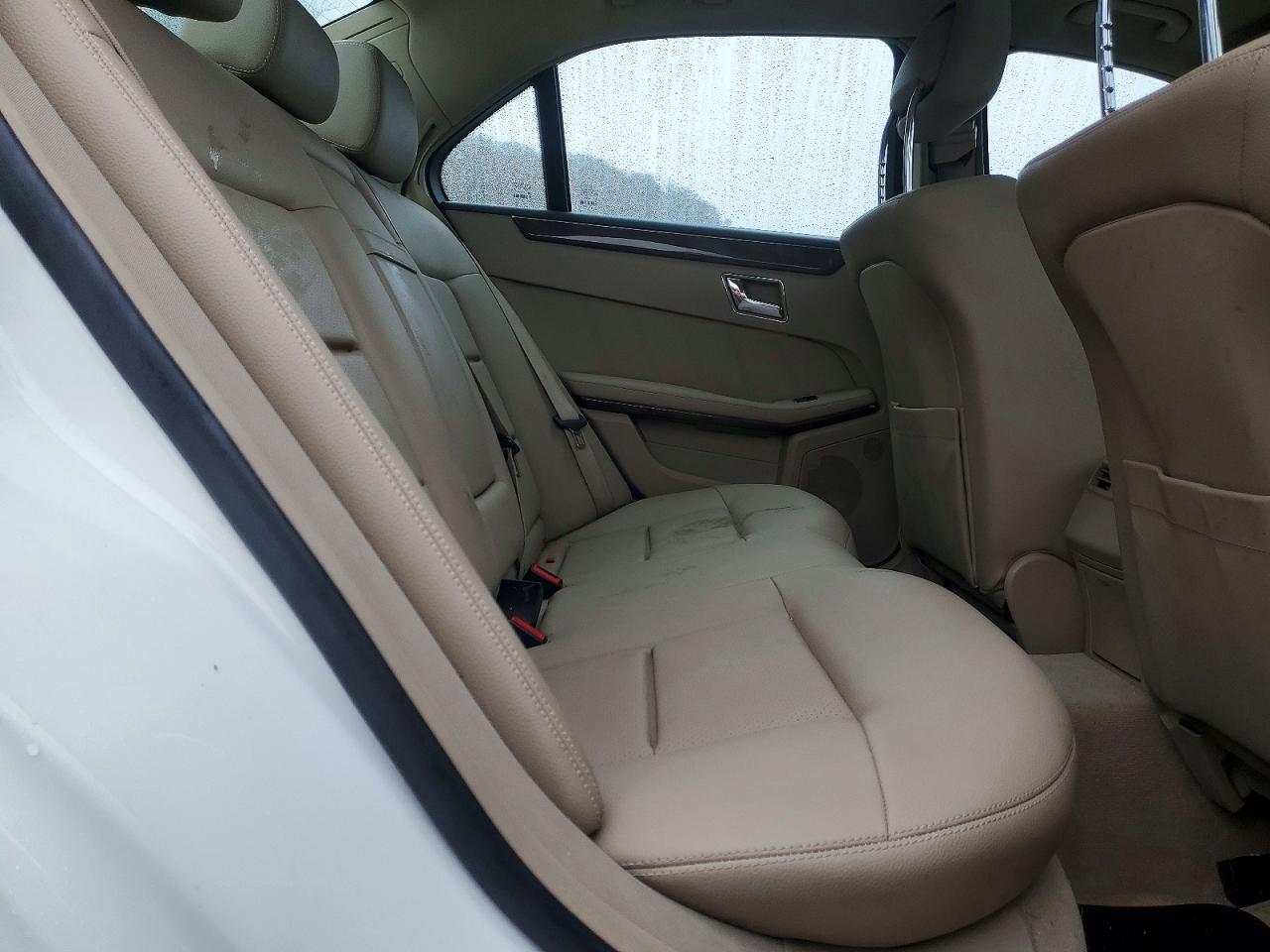 2010 MERCEDES-BENZ E-Class
