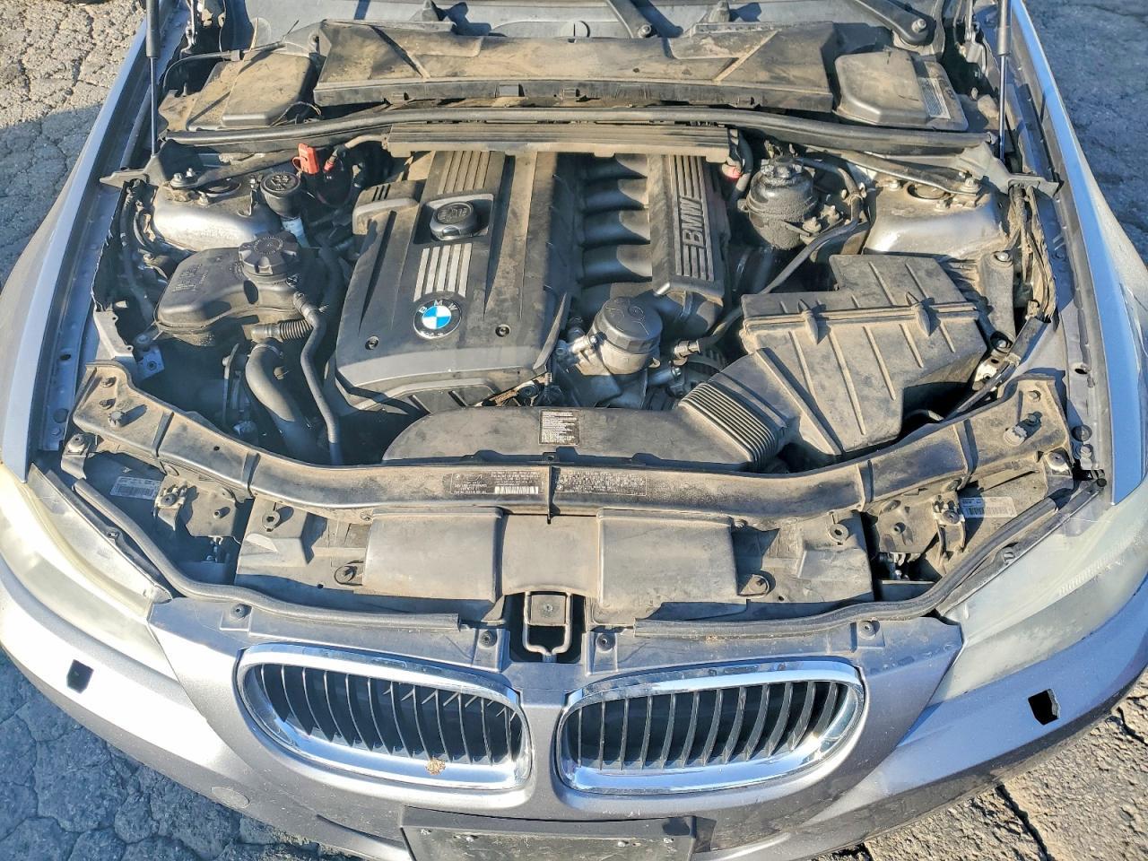 2011 BMW 3 SERIES
