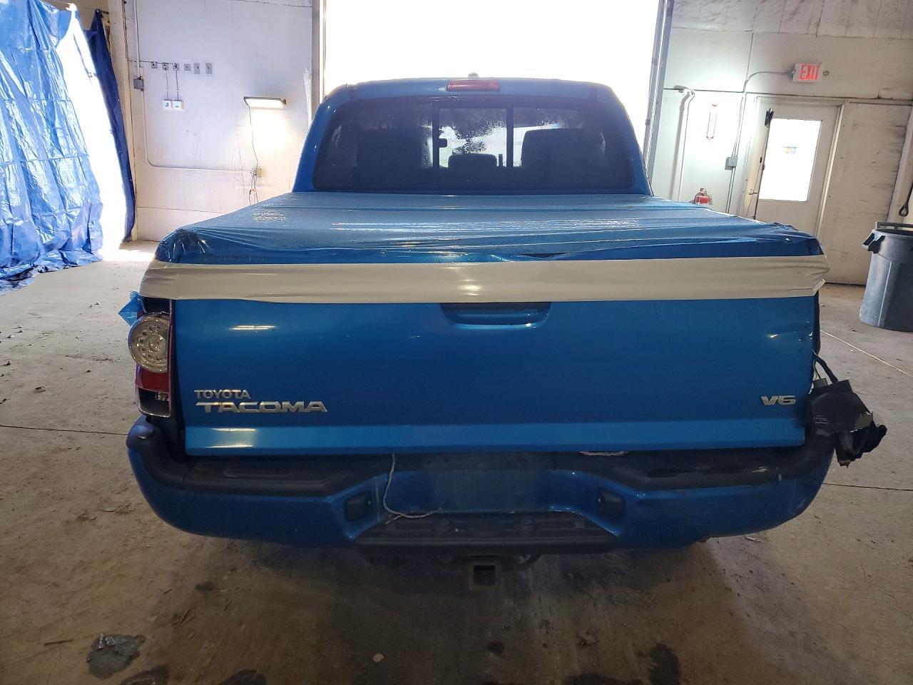 2011 TOYOTA TACOMA