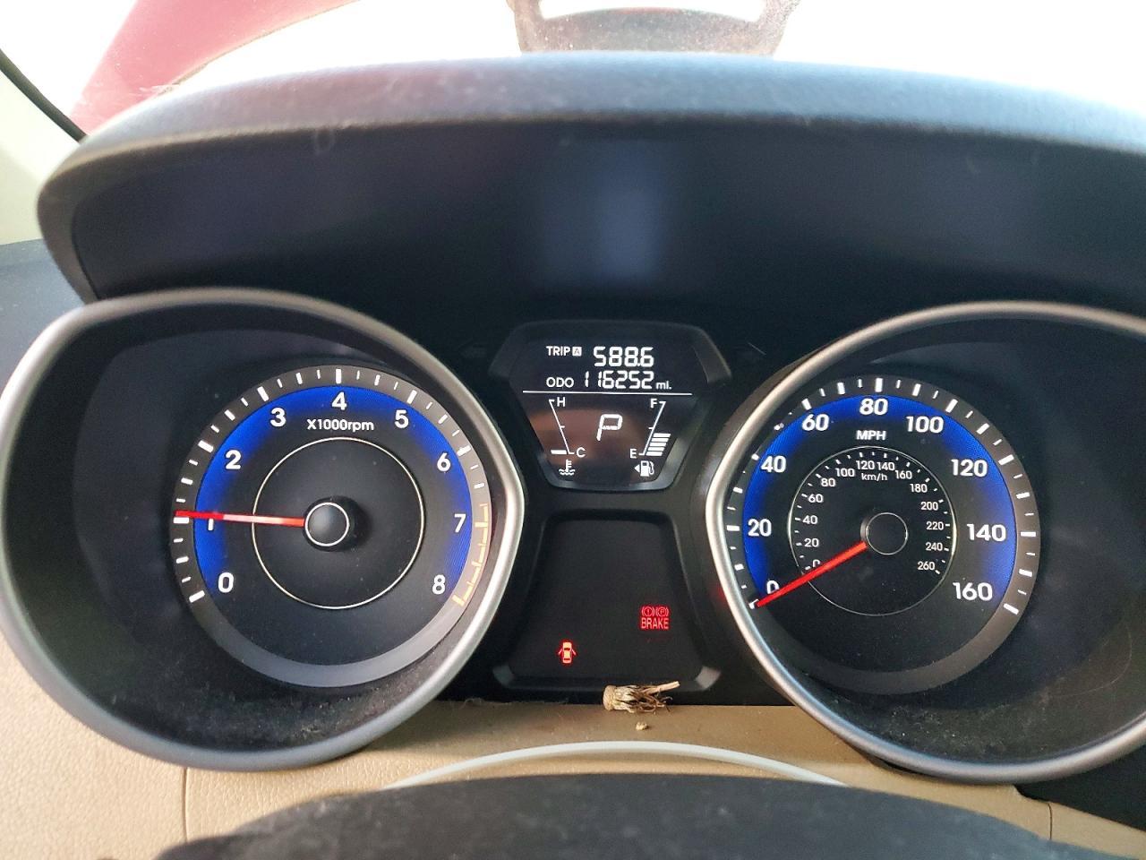 2012 HYUNDAI ELANTRA