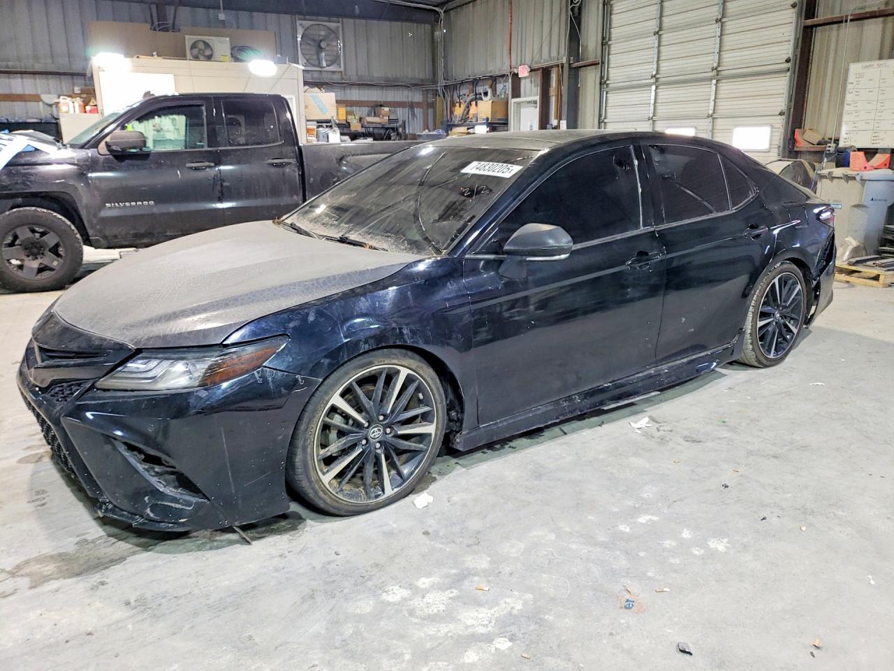 2018 TOYOTA CAMRY