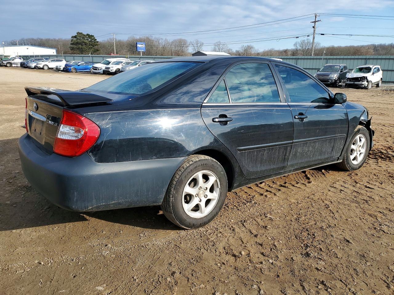 2004 TOYOTA CAMRY