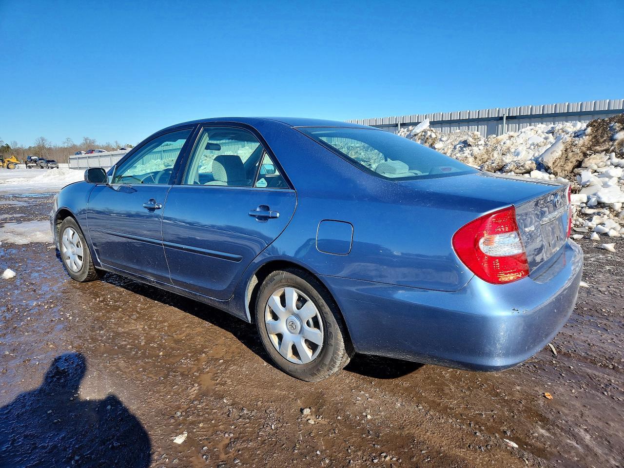 2002 TOYOTA CAMRY