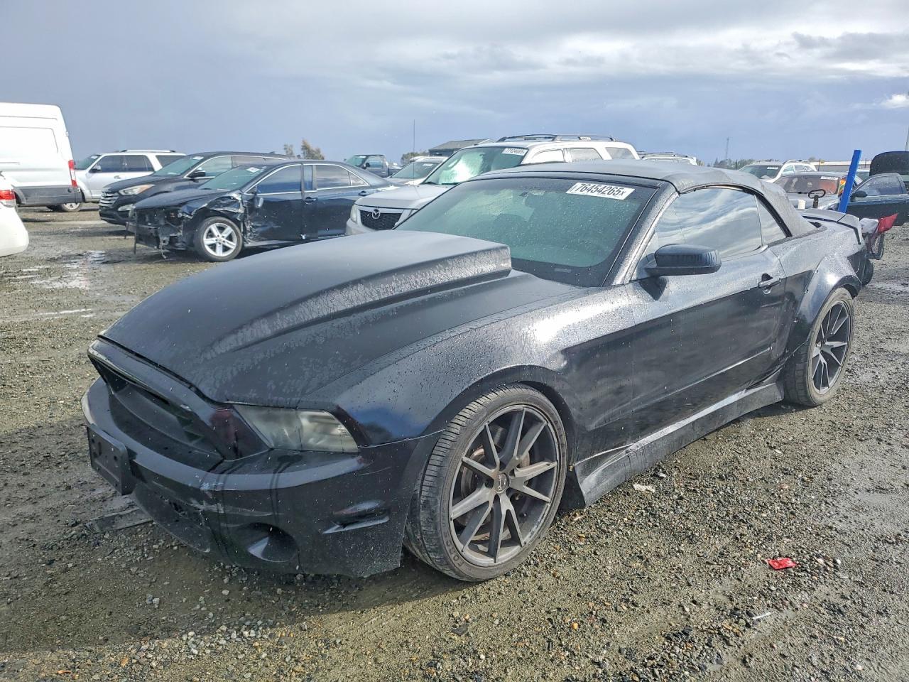 2013 FORD MUSTANG