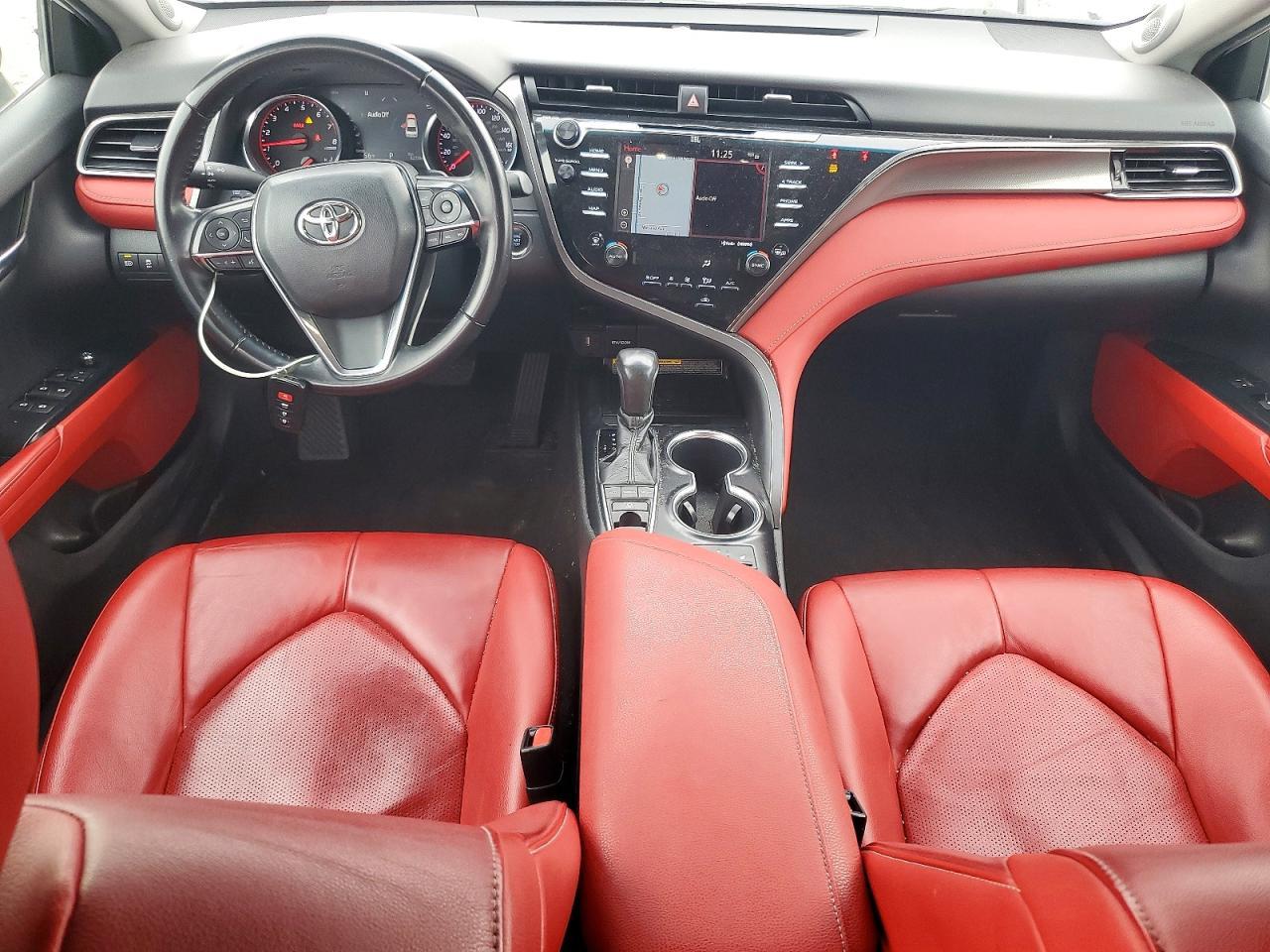 2019 TOYOTA CAMRY