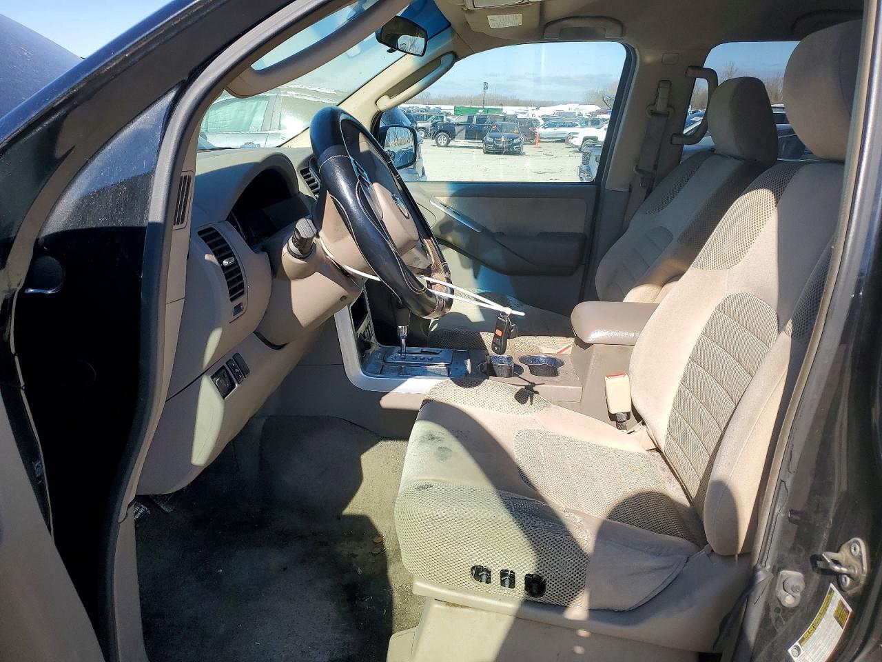 2010 NISSAN PATHFINDER