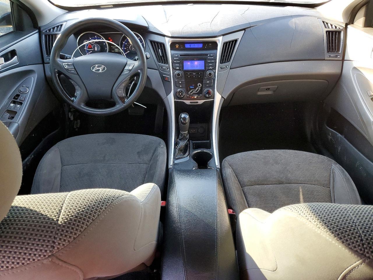2012 HYUNDAI SONATA