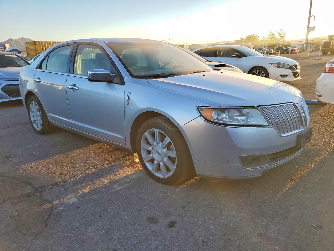 2012 LINCOLN MKZ