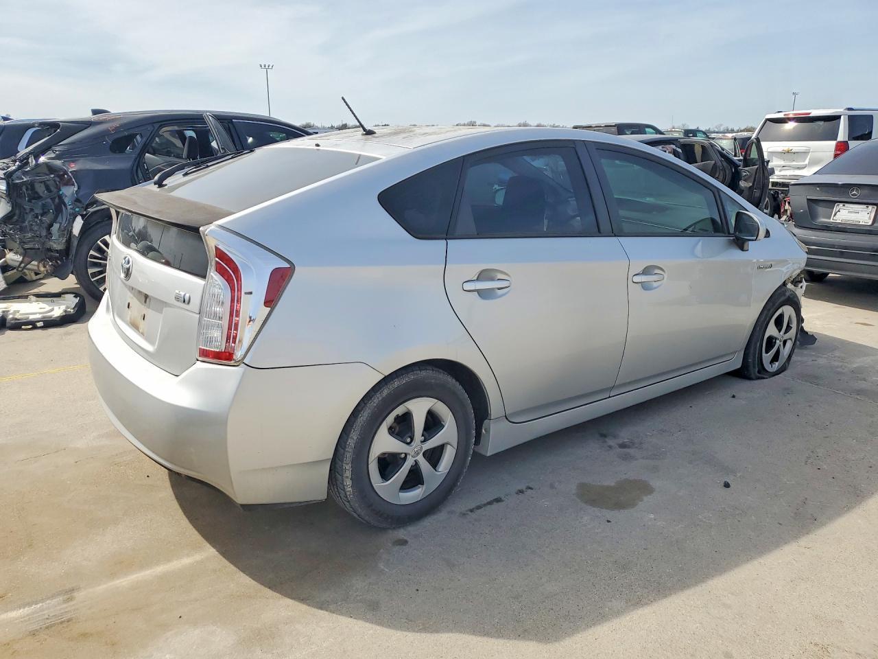 2012 TOYOTA PRIUS