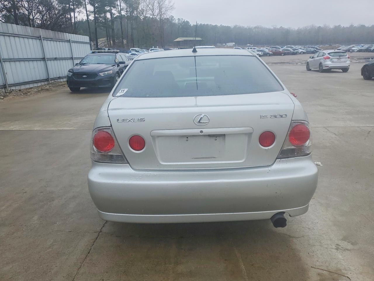 2001 LEXUS IS 300