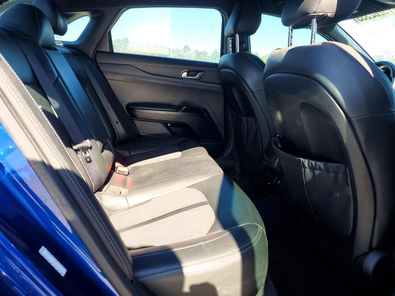 2021 KIA K5