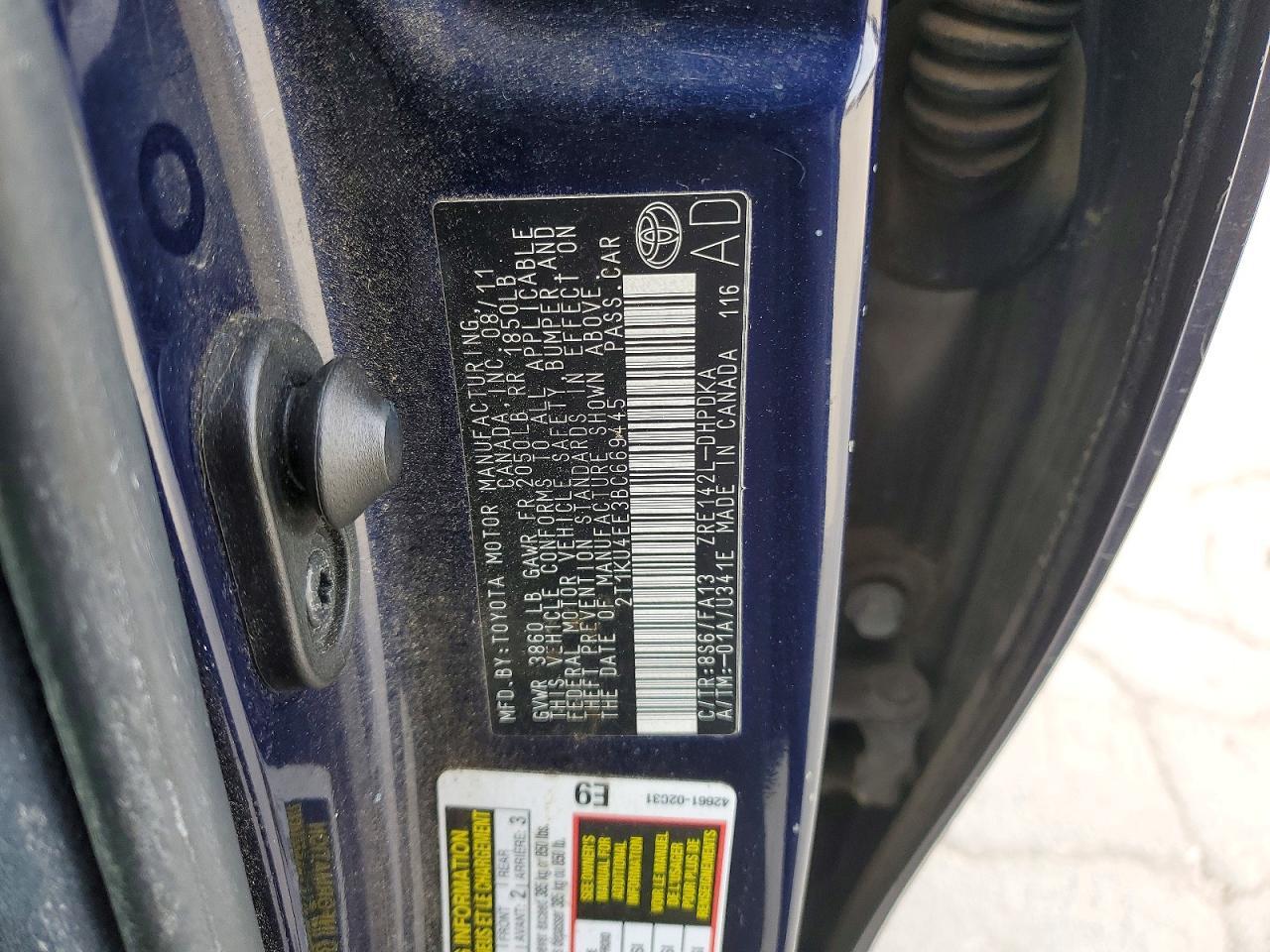 2011 TOYOTA MATRIX