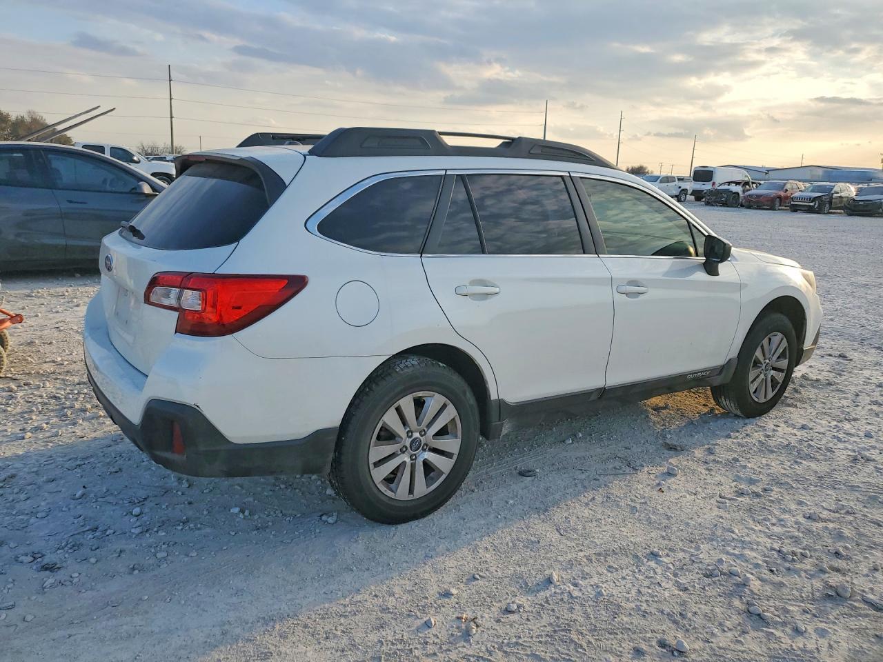 2019 SUBARU Outback