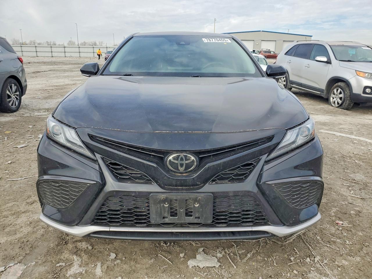 2022 TOYOTA CAMRY