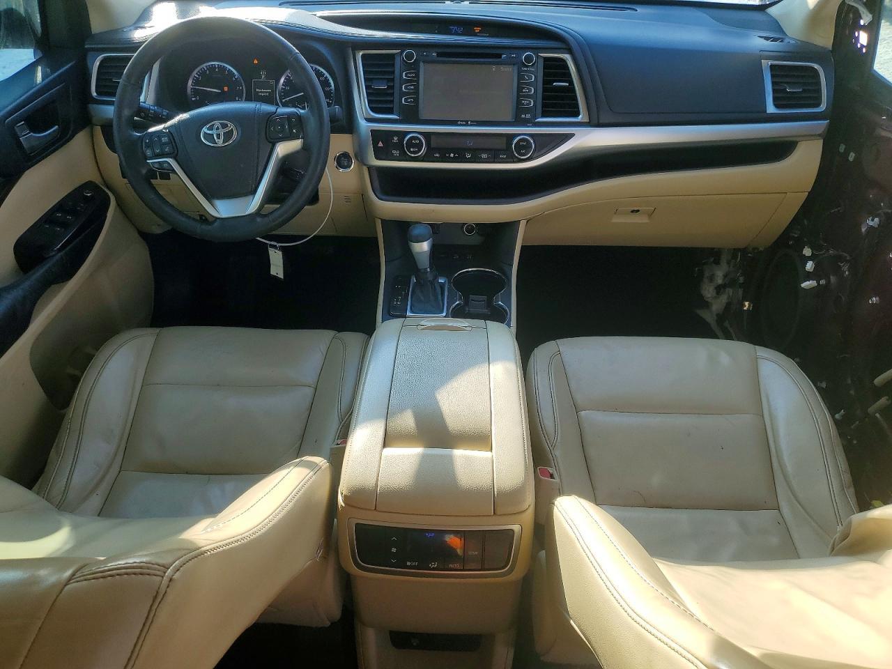 2015 TOYOTA HIGHLANDER