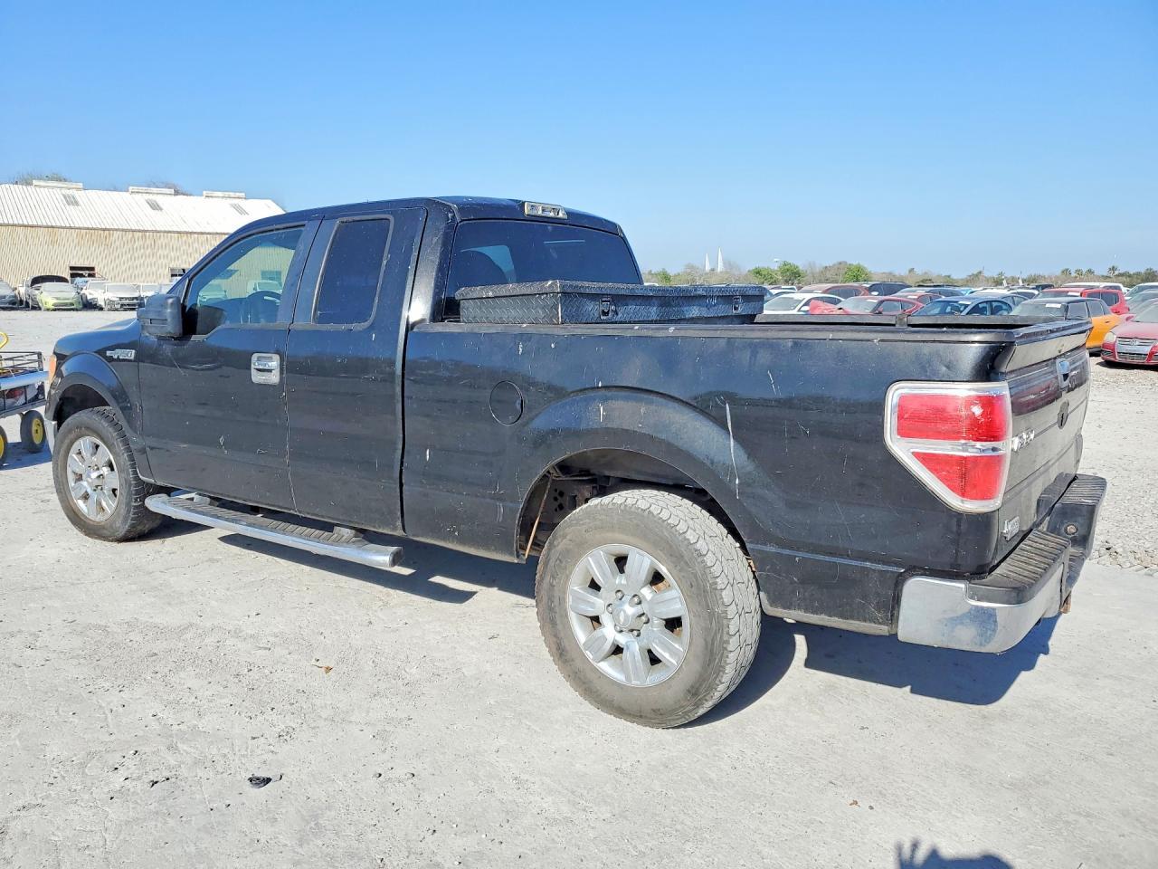 2011 FORD F-150