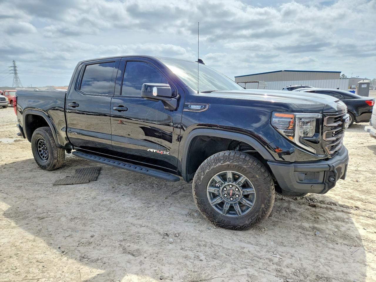 2024 GMC Sierra